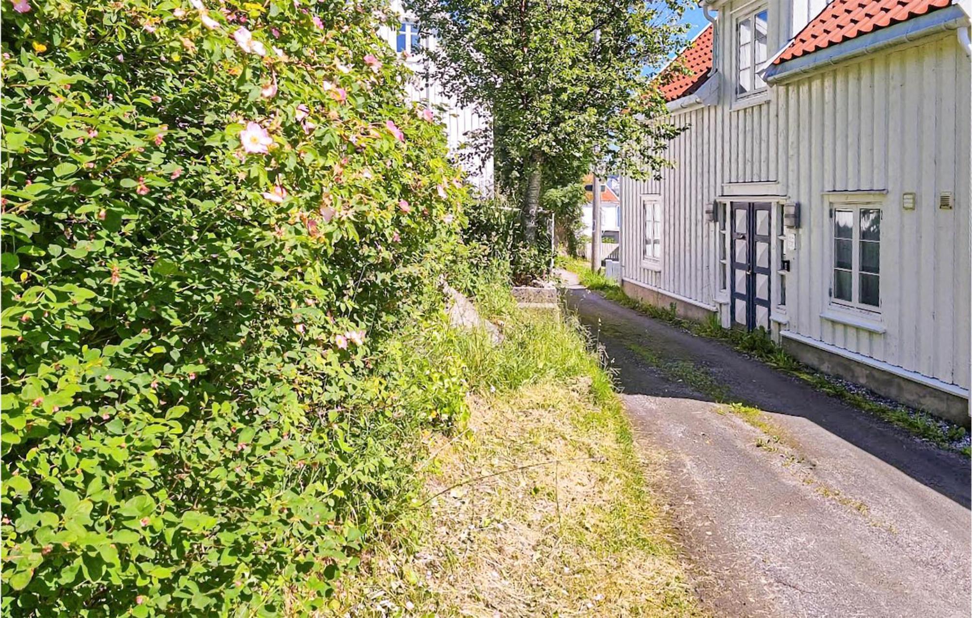 Awesome Home In Kristiansund With House Sea View Kültér fotó